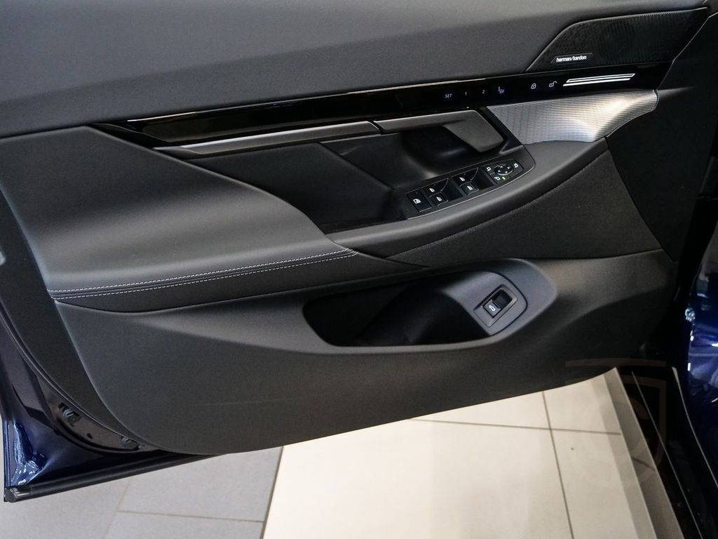 BMW 540d xDrive M Sport HUD PANO ACC AHK RFK NAVI