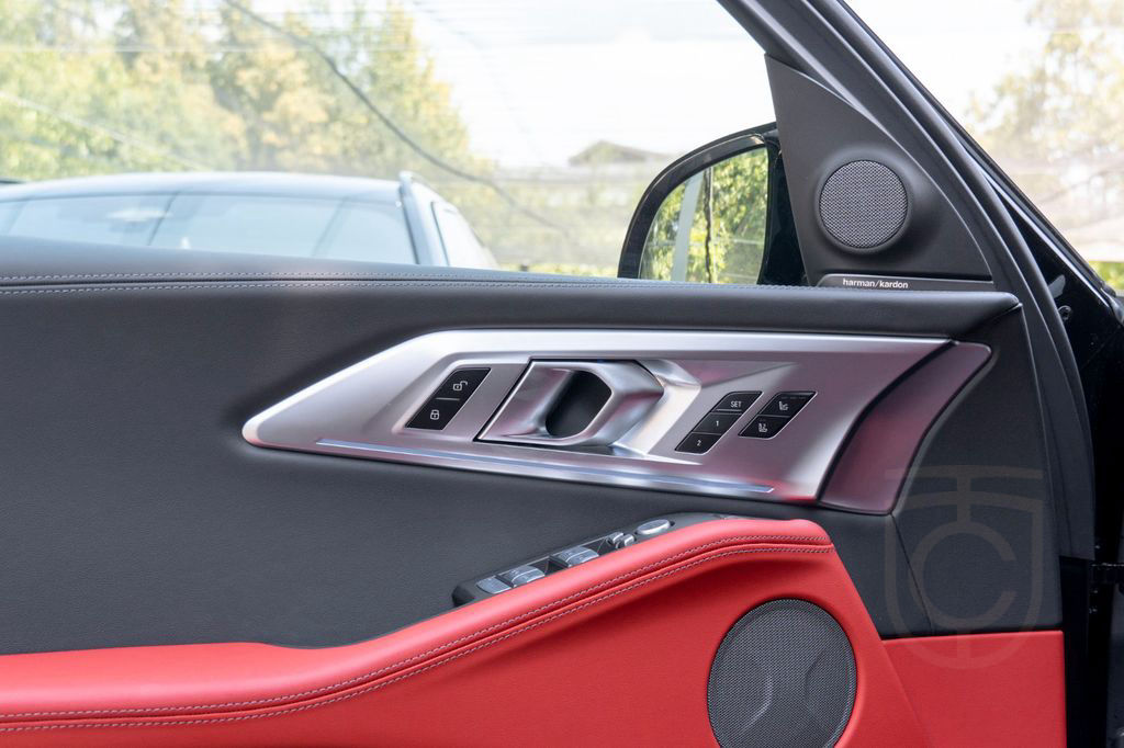 BMW XM 50e MASSAGE.SOFTC.DR.ASS.M FAHRWERK.360°.AHK