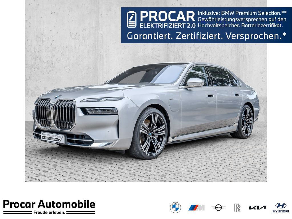 BMW 750e xDrive HUD PANO ACC 360°KAM RFK NAVI LED