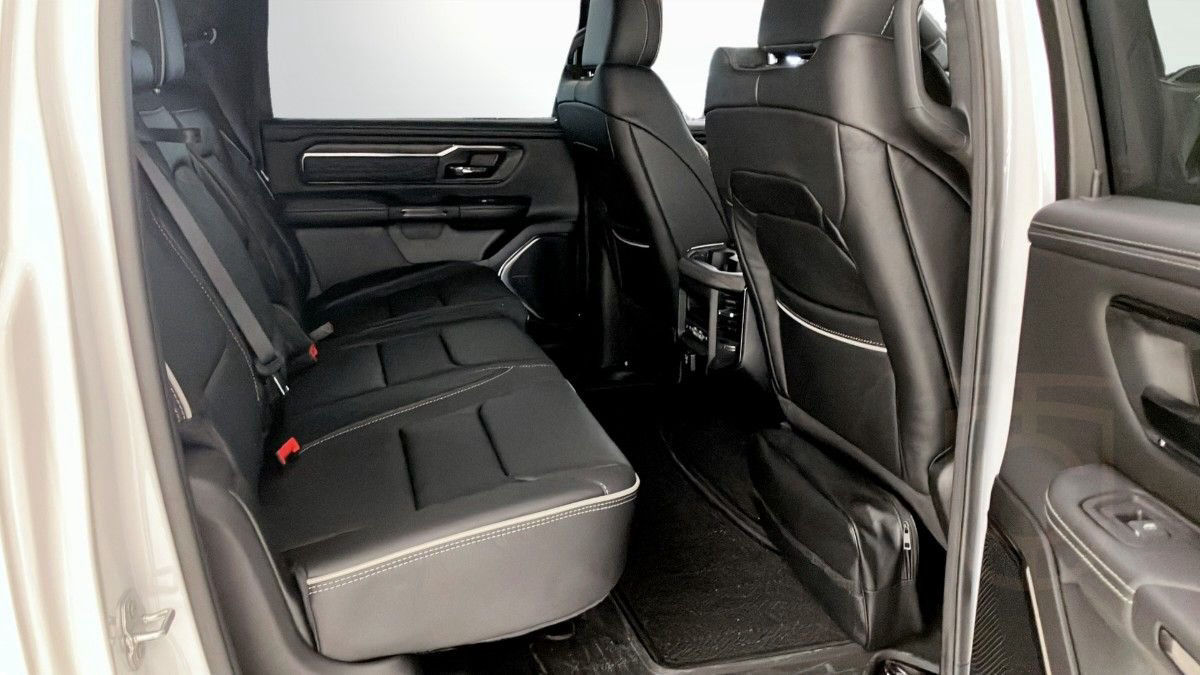 RAM 1500 RAM 1500 CREW CAB 4X4 LIMITED NIGHT RB