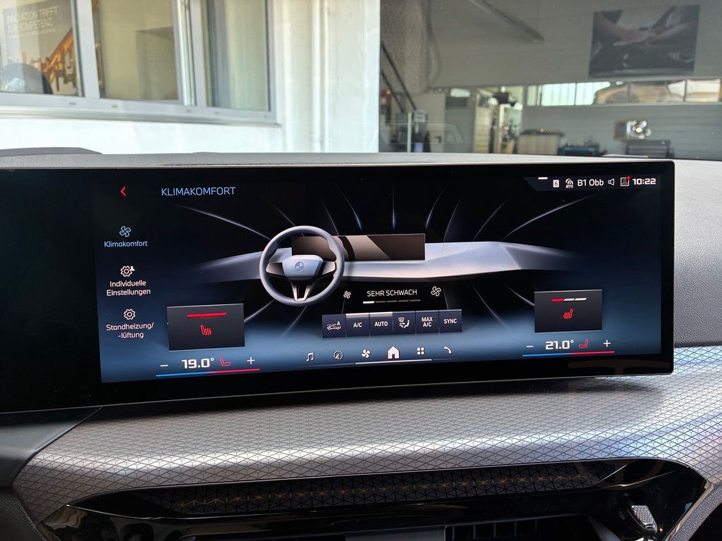 BMW M340i xDrive Touring ad.LED FLA KeyLess RFK STH