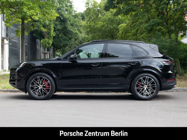 Porsche Cayenne S BOSE Panorama Luftfederung LED-Matrix