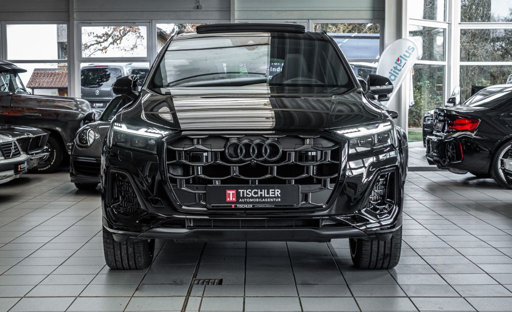 Audi SQ7 4.0TFSI NewMod*PANO*AllradLenk*B&O*LASER*22