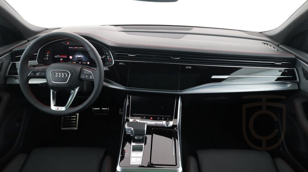 Audi SQ8 TFSI quattro