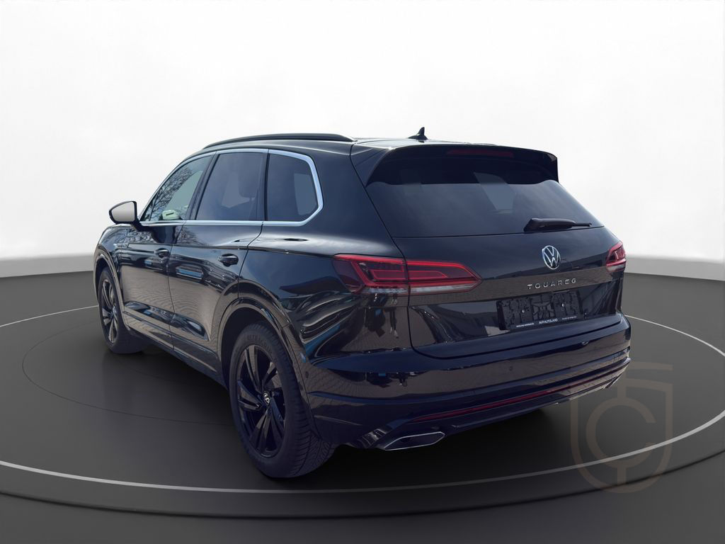 Volkswagen Touareg 3.0 TDI 4MOTION R-Line | PANO | AHK |