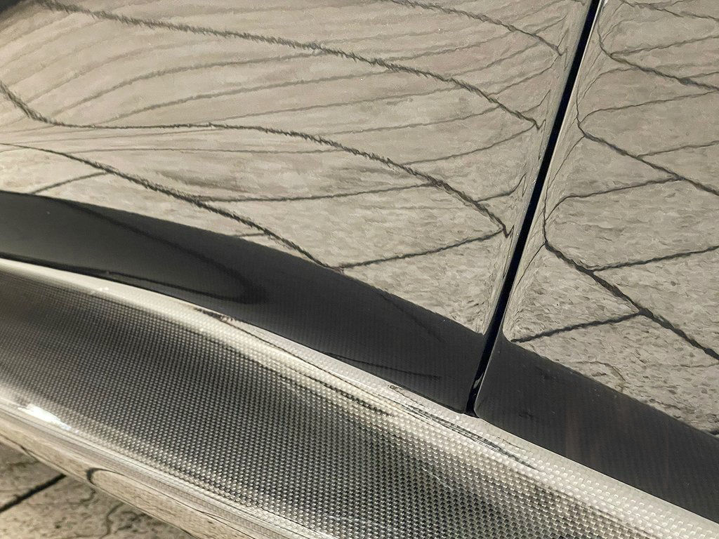 Ferrari Roma 3.9 V8 DCT 620hk 2021 Kolfiber Sv-såld MOMSBIL