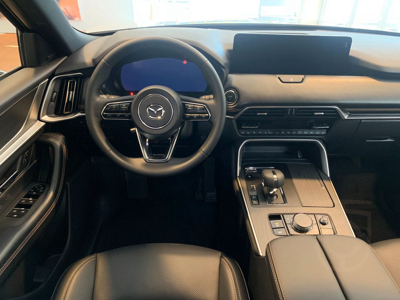 Mazda CX-80 PHEV Homura Plus