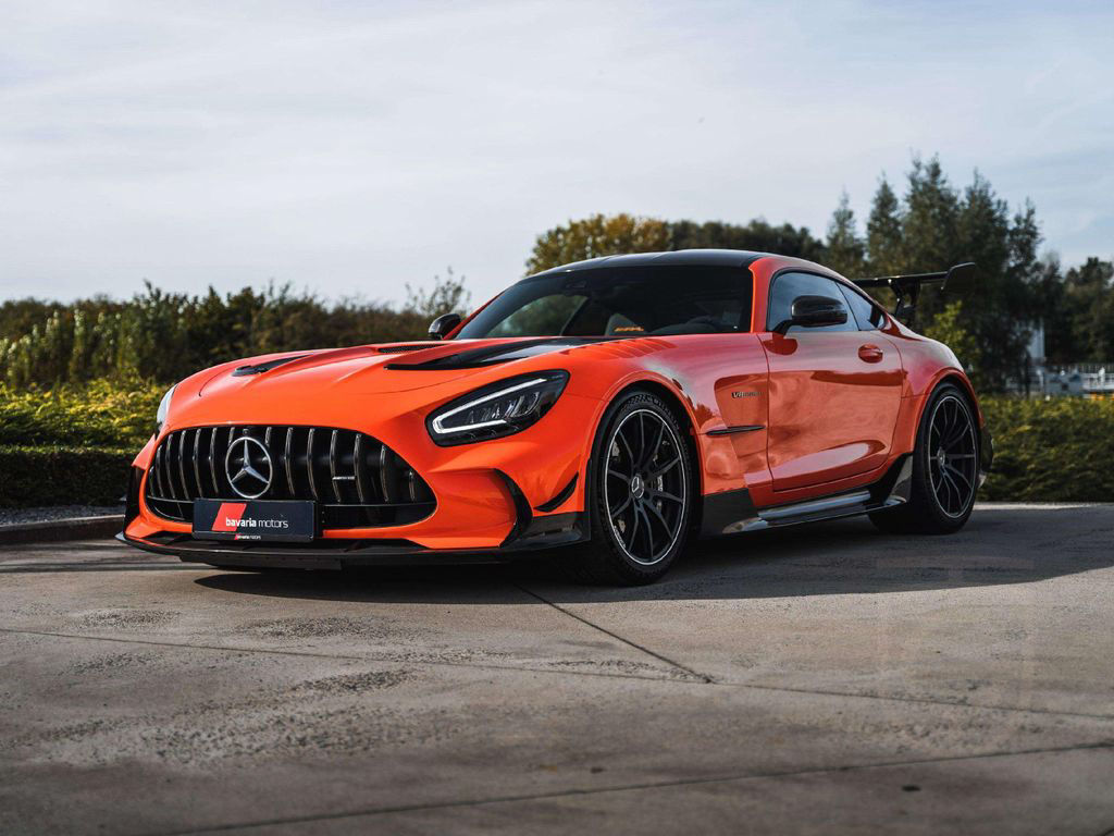 Mercedes-Benz AMG GT Black Series / Magma Beam / NEW