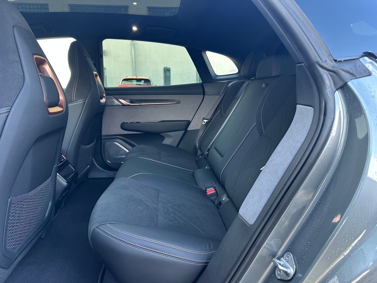 Zeekr 001 Privilege AWD