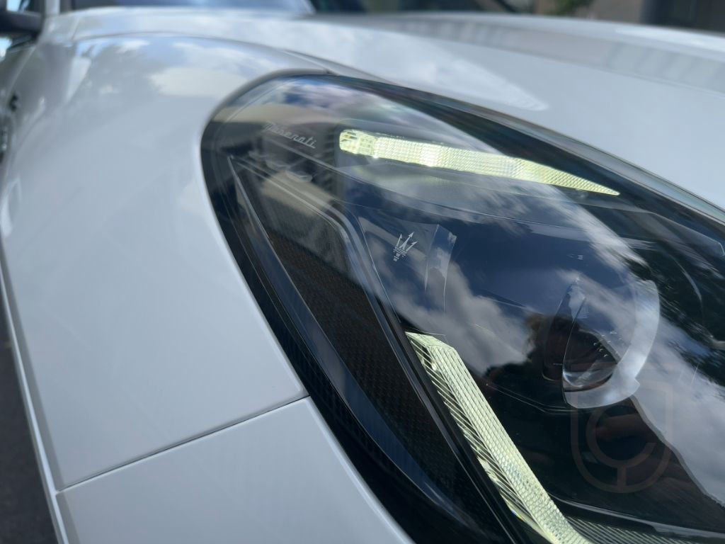 Maserati Grecale Modena MY24 Mild Hybrid MIT AHK 330 PS -