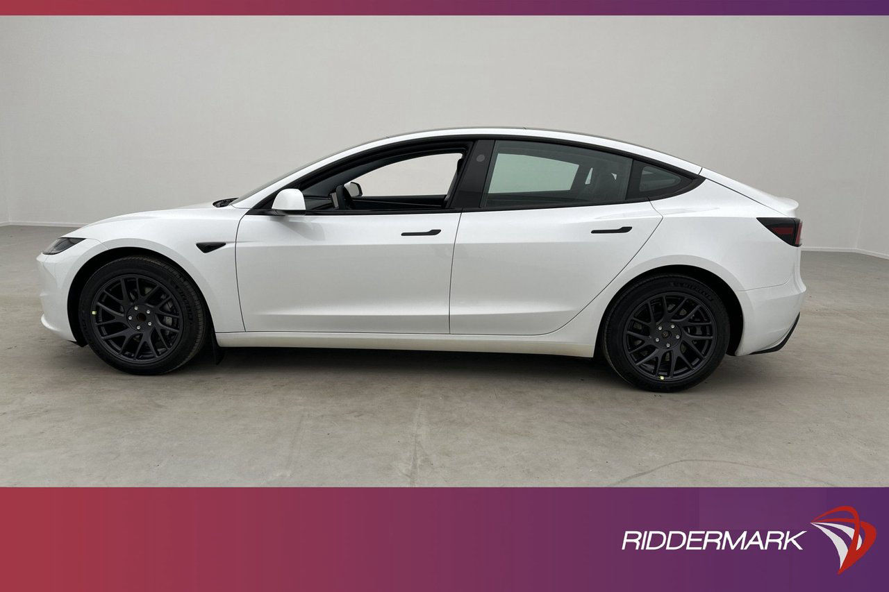Tesla Model 3 Highland Facelift