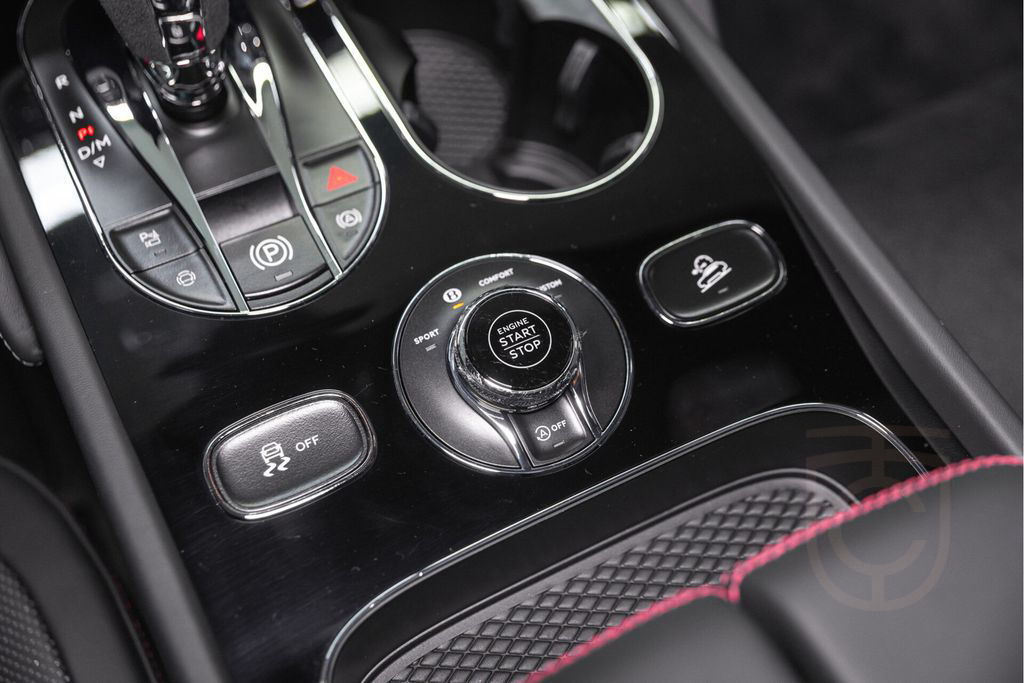 Bentley Bentayga S V8 |Touring Spec|NAIM|Comfort Seats