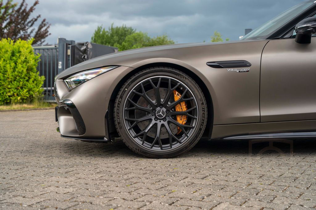 Mercedes-Benz SL 63 AMG / NEUWAGEN / 1.Hand / N.P. 228.000€