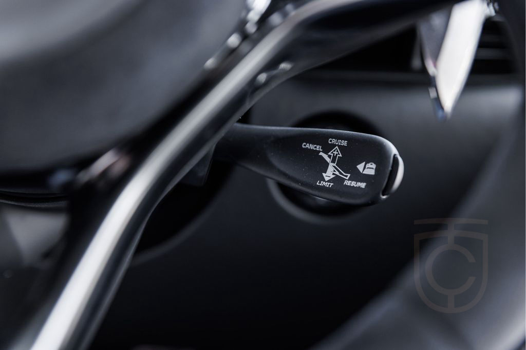 McLaren Artura 3.0 V6 Plug-in | Performance | Black Pack