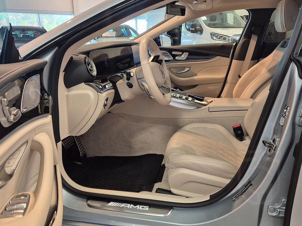 Mercedes-Benz AMG GT 4 43 4MATIC+