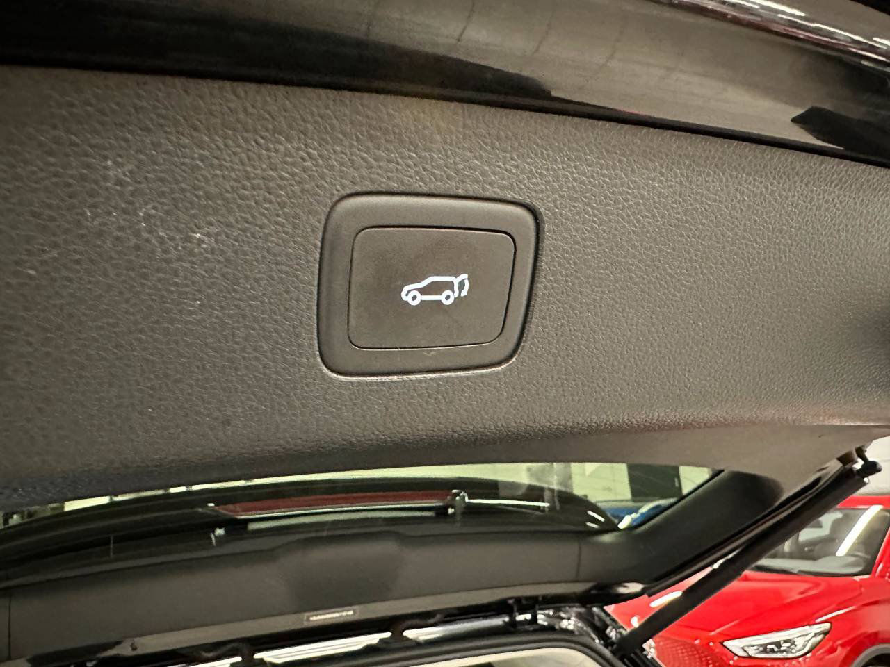 MG EHS PLUG-IN HYBRID LUXURY