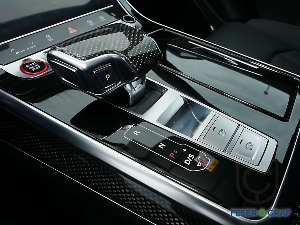 Audi SQ8 TFSI qu. competition AHK Matrix Pano Standh.