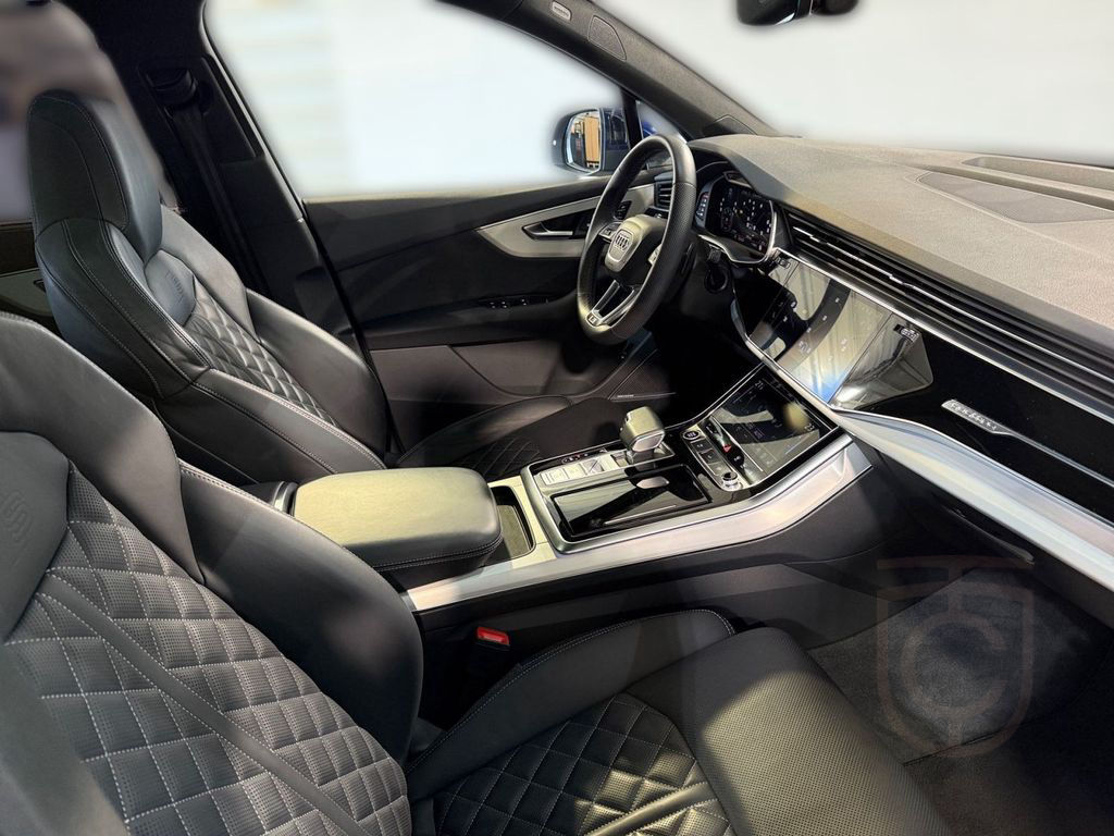 Audi Q7 50 TDI QUA S LINE 7-SITZER HD-MATRIX+AHK+PANO