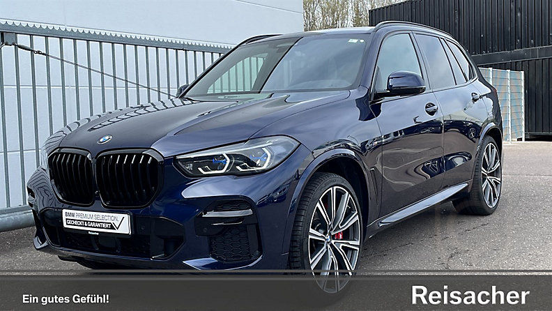 BMW X5 M50i