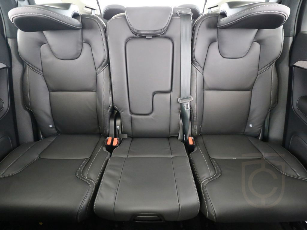 Volvo XC90 T8 Ultra Bright Recharge Plug-In Hybrid AWD