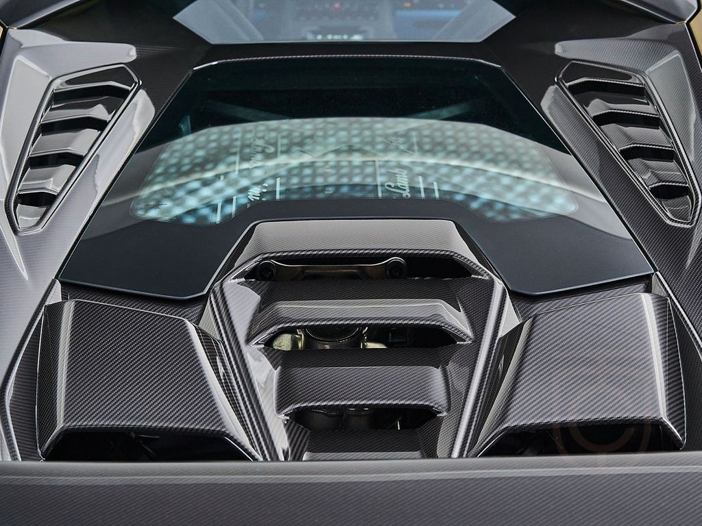 Lamborghini Huracán Tecnica °KAM°CARBON°LCD°SENSONUM°
