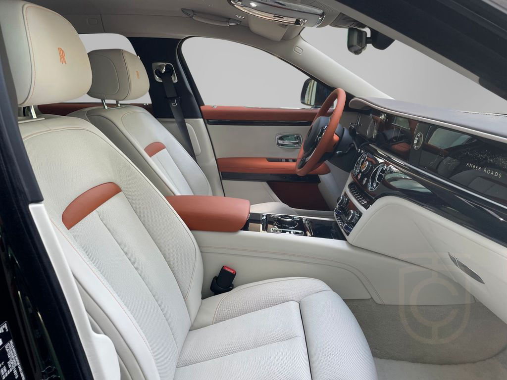 Rolls-Royce Ghost Amber Roads 1 of 12