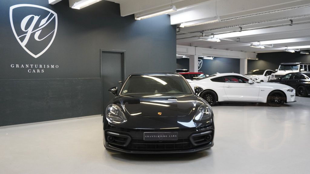Porsche Panamera Sport Turismo 4 E-Hybrid *Approved*