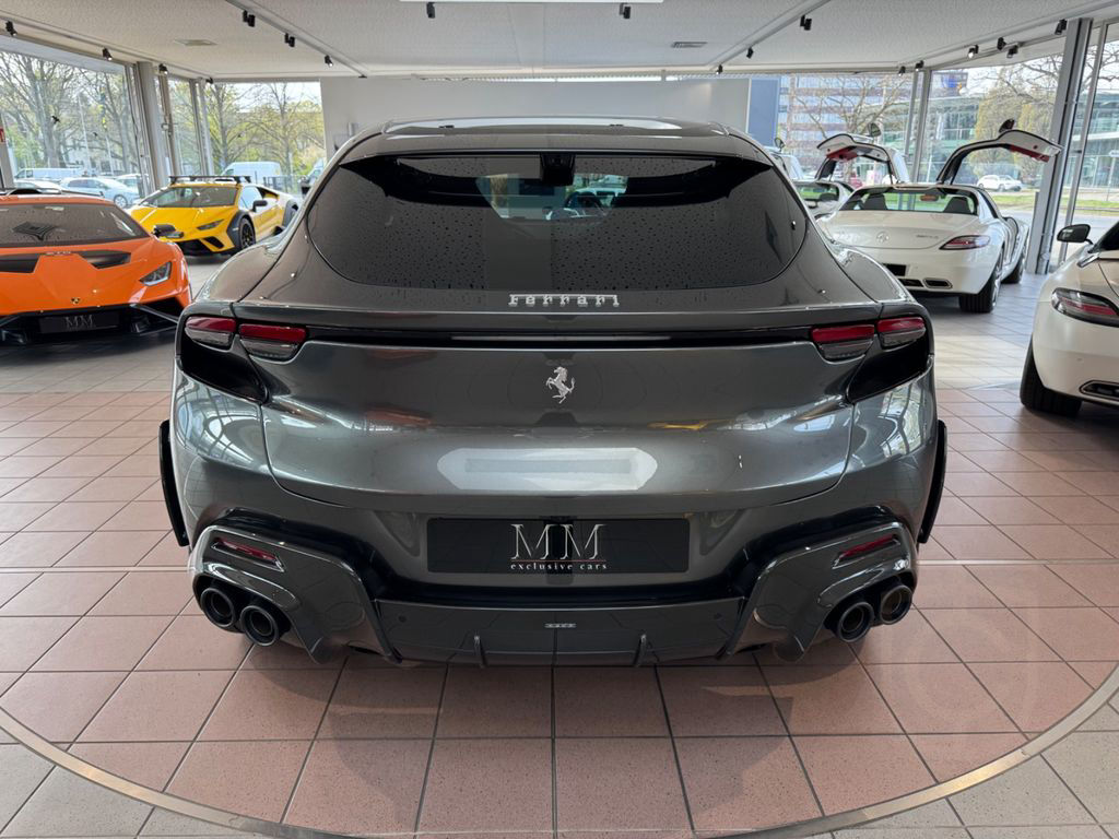 Ferrari Purosangue V12 CARBON/LIFT/PANORAMA