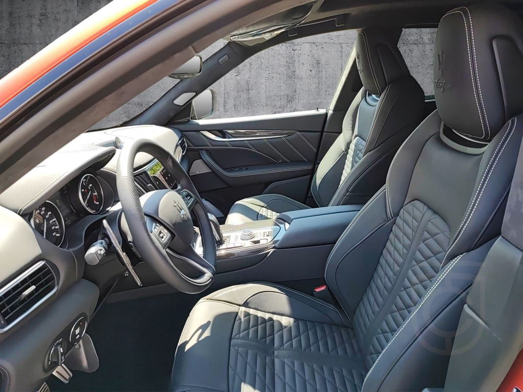 Maserati Levante Trofeo **Fuori-Serie*Zest Orange*Lime*