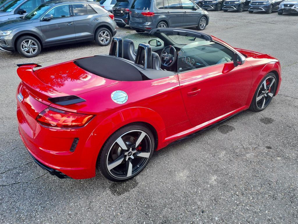 Audi TT RS quattro RS-Dämpf-Regl. RS-Abgas SideAssist