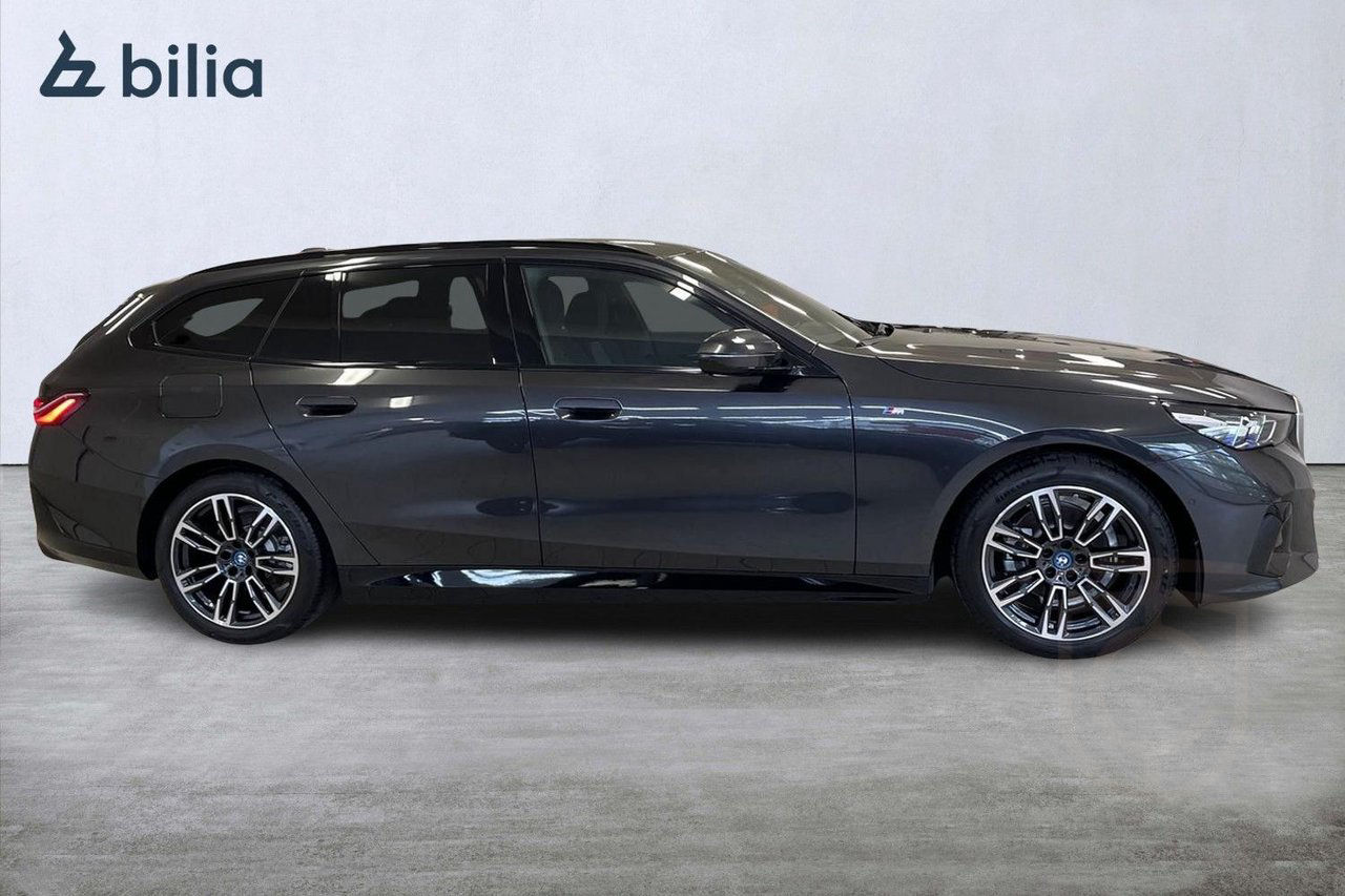 BMW 530e xDrive Touring Steptronic