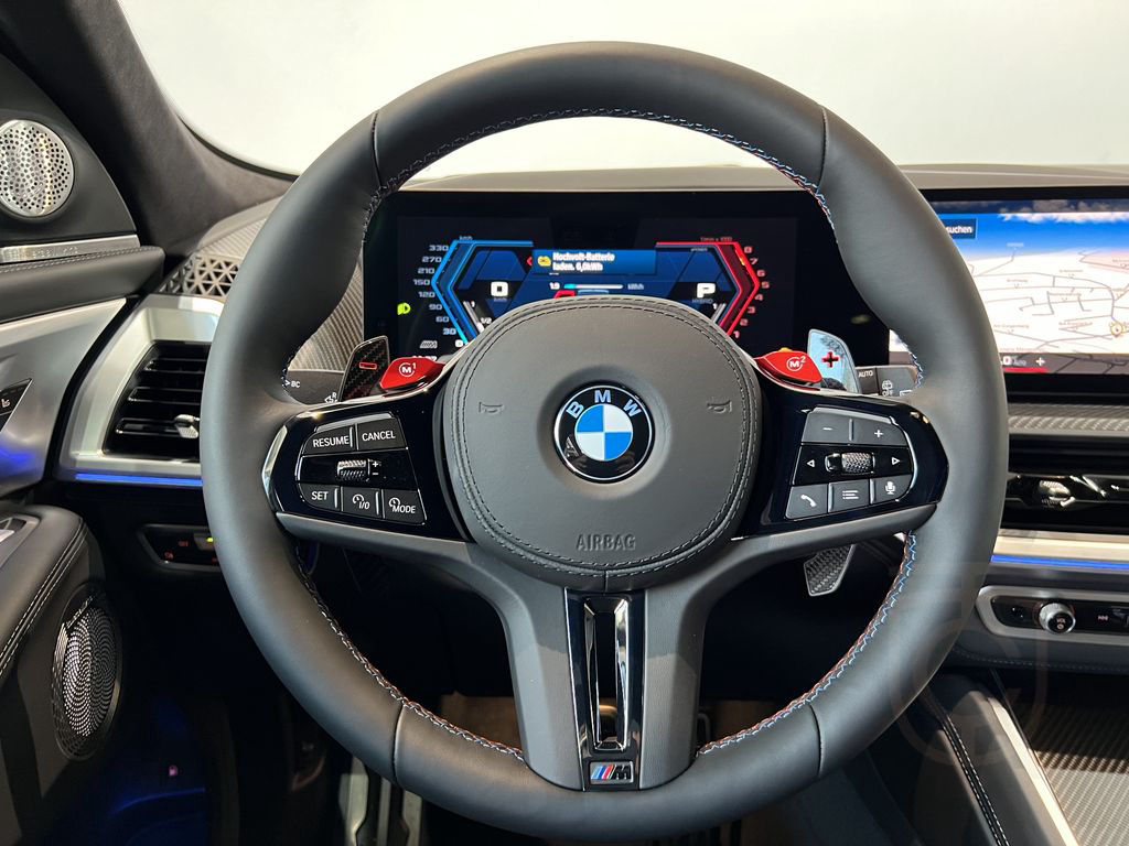 BMW XM 23" LMR ~ B&W Surround ~ M Drivers Package