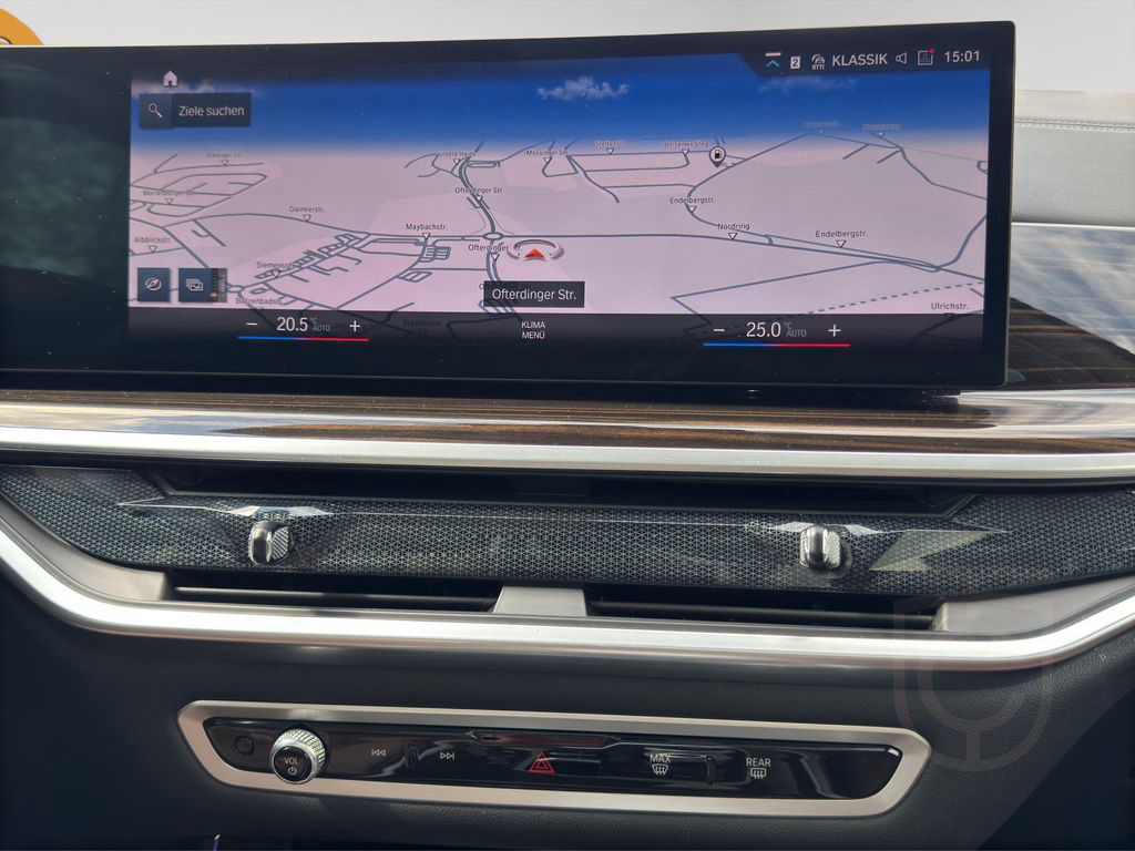 BMW X7 xDrive 40 d LED/LEDER/HUD/PANO/RFK/SIDE/LANE/
