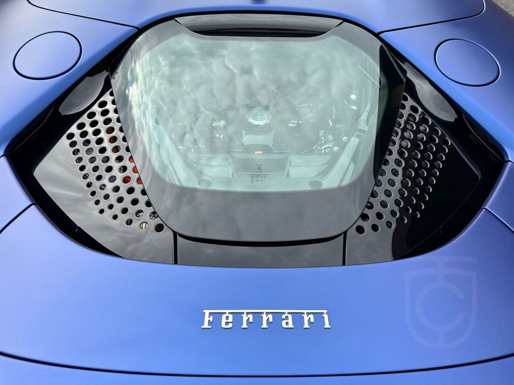 Ferrari SF90 Spider 130.000€ an optionals