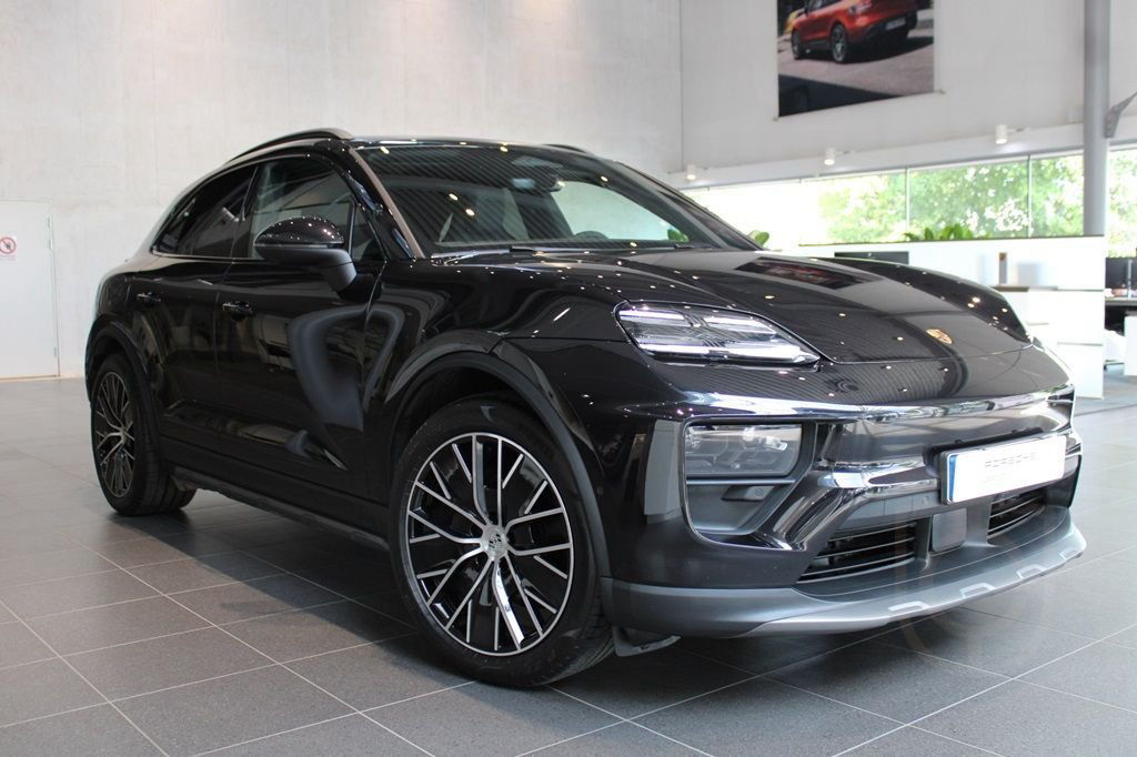 Porsche Macan 4