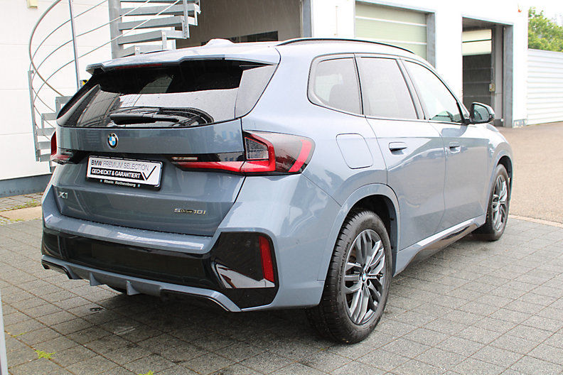 BMW X1 sDrive18i SAV