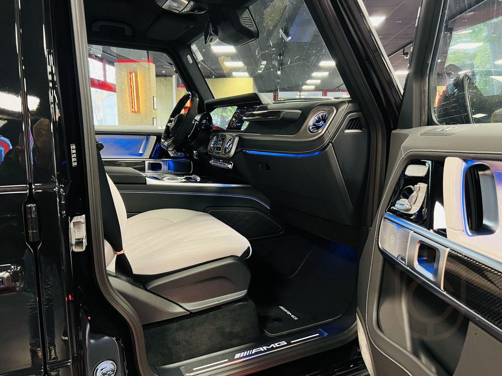 Mercedes-Benz G 63 AMG PROD2025 TV FACELIFT A22 CARBON KEYLESS