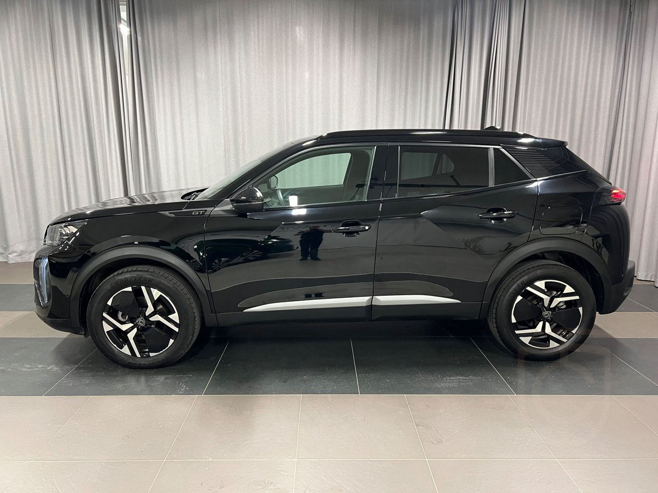Peugeot 2008 GT PT 130