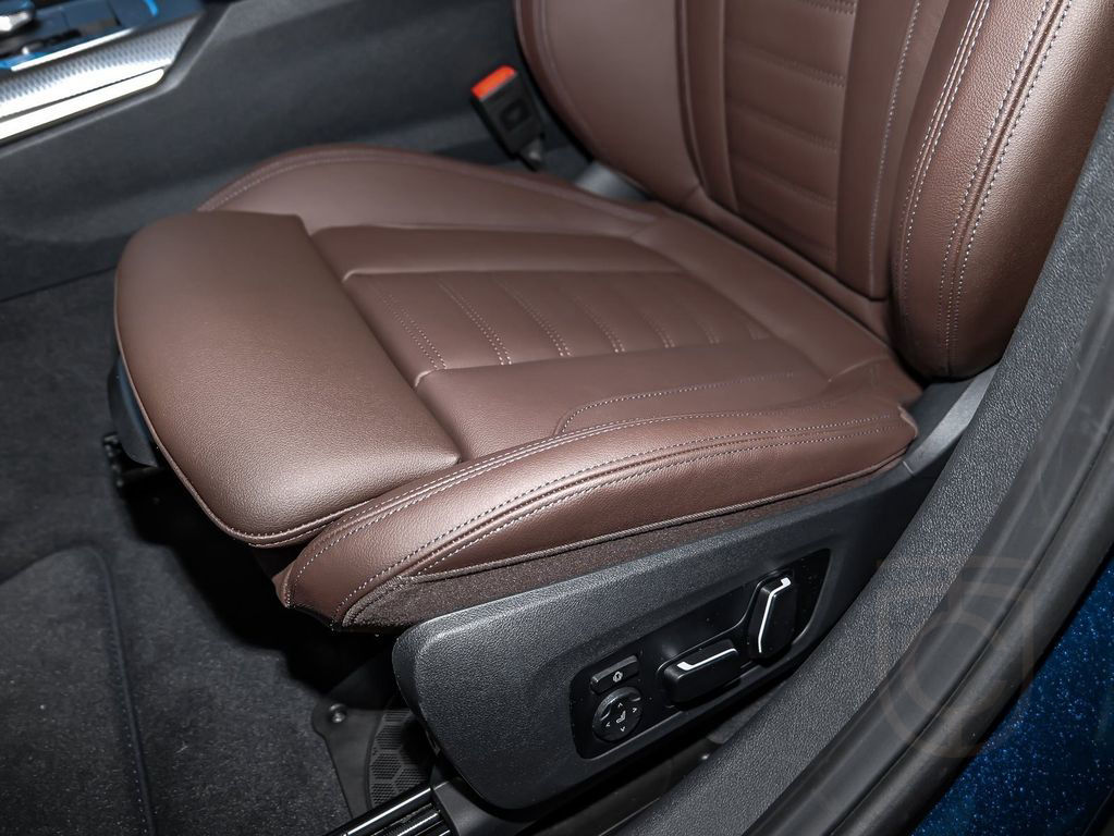 BMW 330d xDrive MSportPro AHK HUD Pano H/K 360° DAPr
