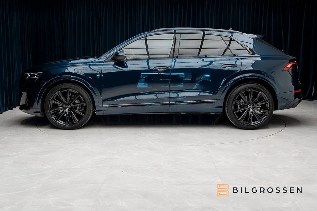 Audi Q8 50 TDI Q S-Line Selection Facelift"NET €84,2K