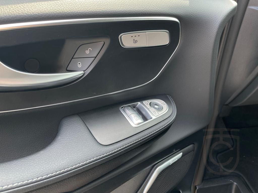 Mercedes-Benz V 300 d AVANTGARDE Lang BURMESTER+AHK+360°+AMBIE