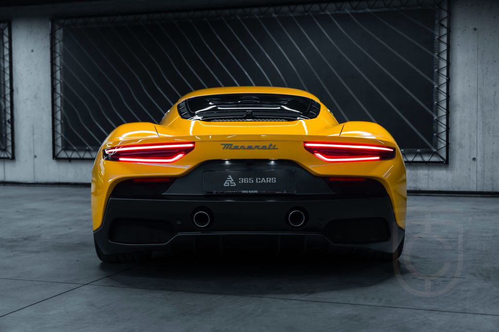 Maserati MC20 3.0 V6 DCT | Lift | Sabelt | Sunus Faber