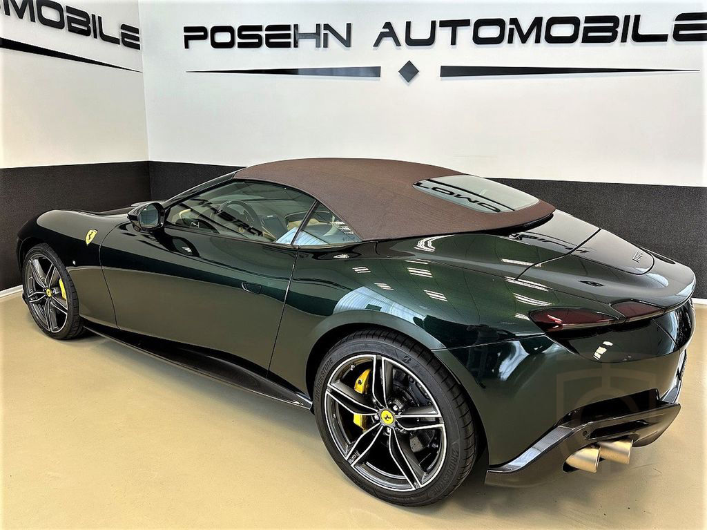 Ferrari Roma Spider Green/Beige Carbon 360° JBL
