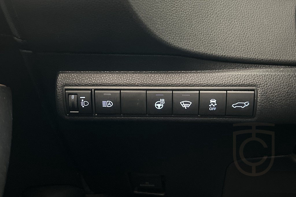 Toyota Corolla TREK Hybrid