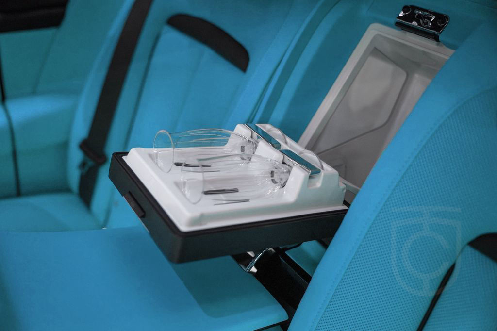 Rolls-Royce Cullinan Series II 2025 BLACK/TIFFANY 4 SEATS
