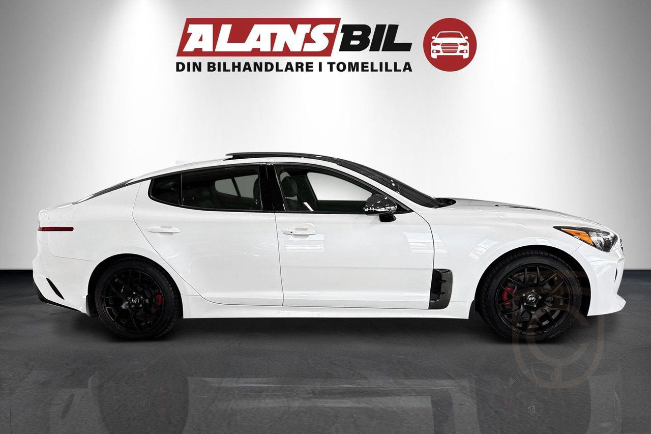 Kia Stinger 2.0 T-GDI
