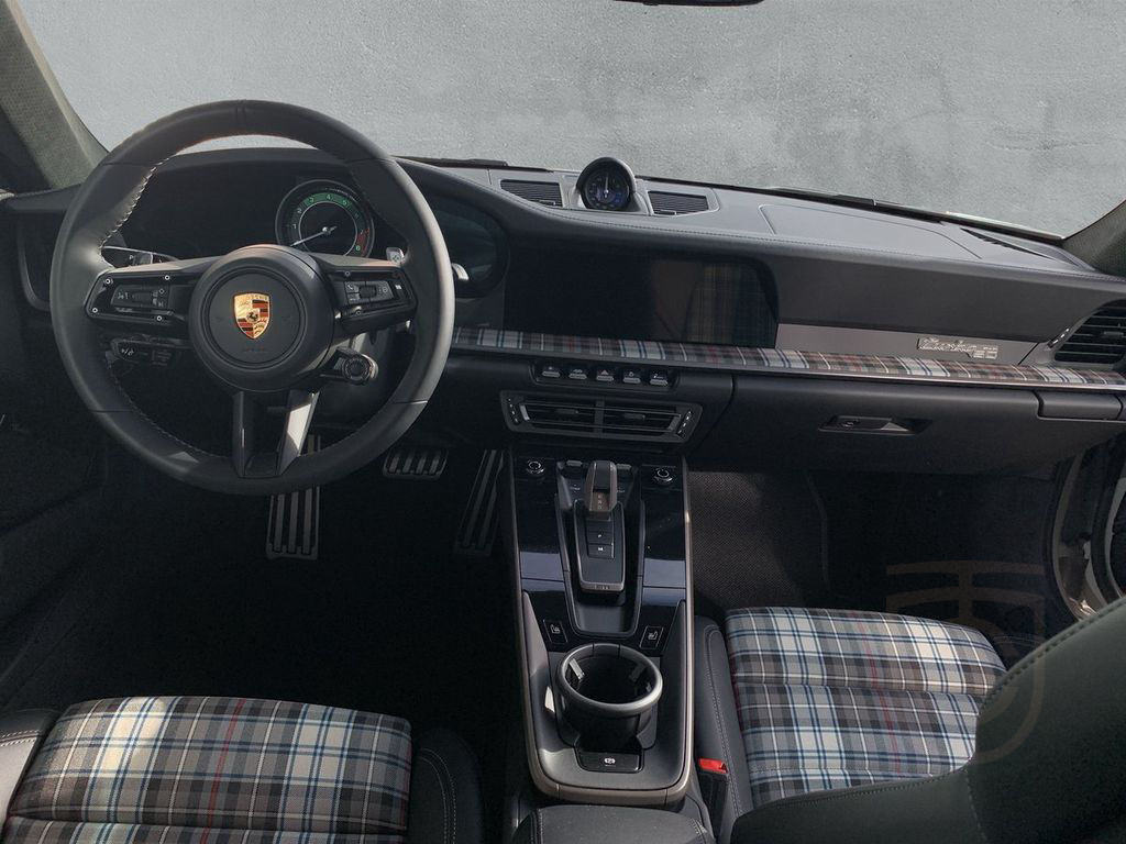 Porsche 992 TURBO 50 JAHRE HERITAGE DESIGN PAKET