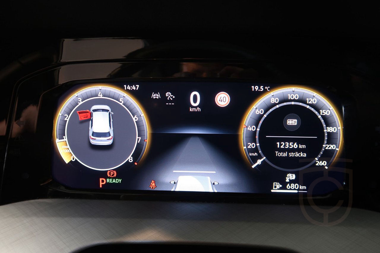 Volkswagen Golf 1.5 eTSI