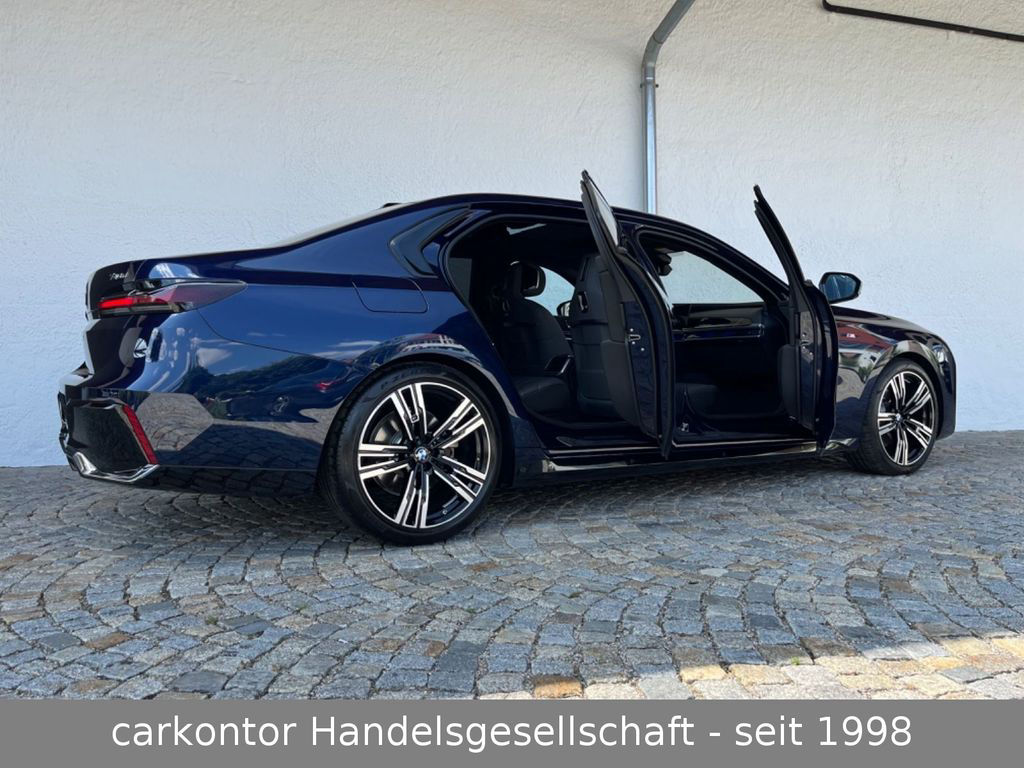 BMW 740d xDr. *M SPORTPAKET*FOND ENT*AUTOMATIKTÜREN*