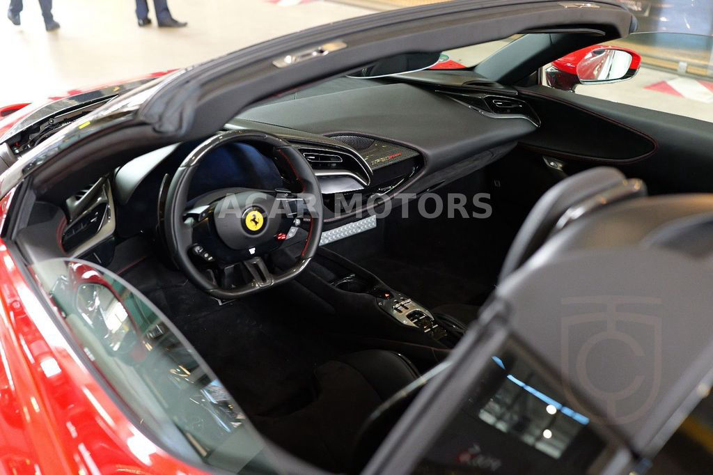 Ferrari SF90
